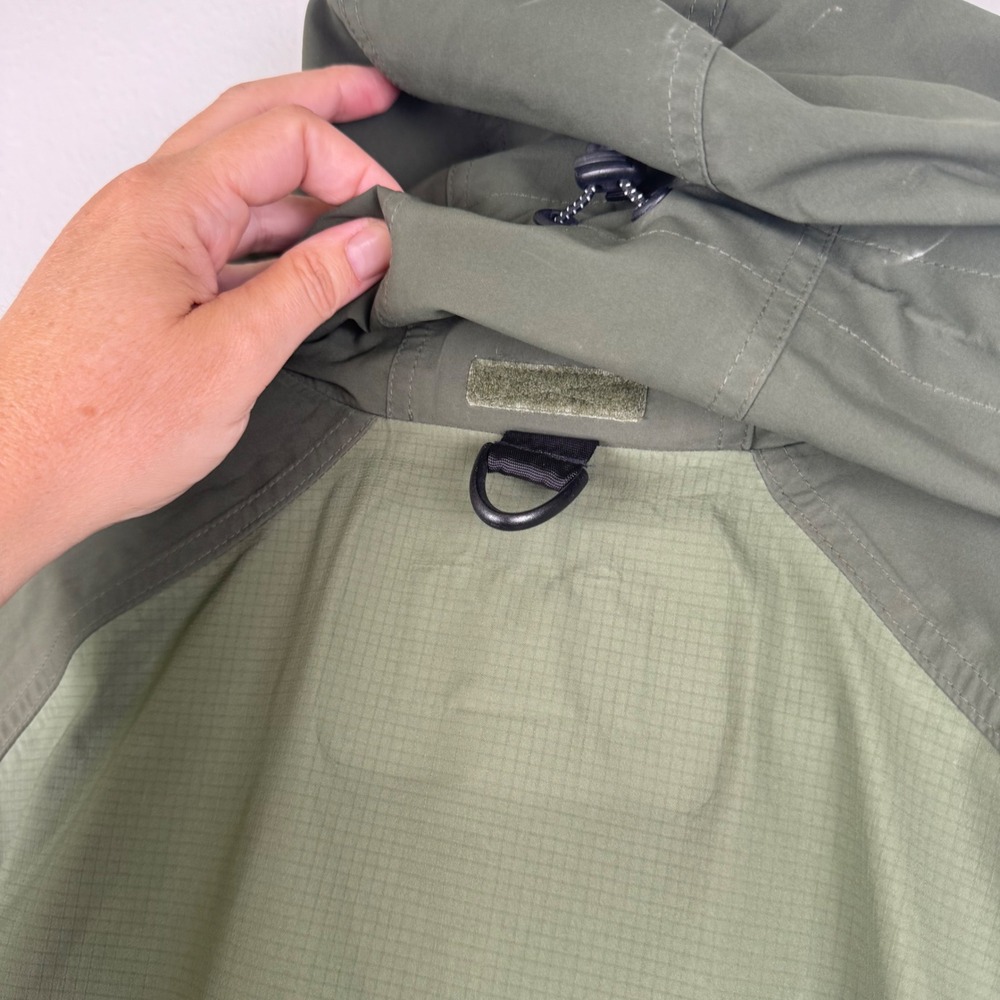 LL Bean Wading Jacket Mens M Green Good Fly Fishing Technical Shell Gorpcore - Picture 6 of 11